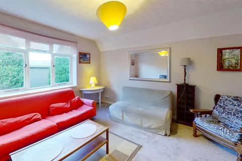 2 bedroom flat to rent, Elliot Street, Leith, Edinburgh, EH7