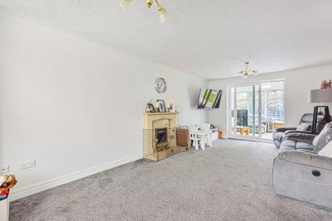 3 Batcheldor Gardens, Bromham, Bedford, MK43 8SP