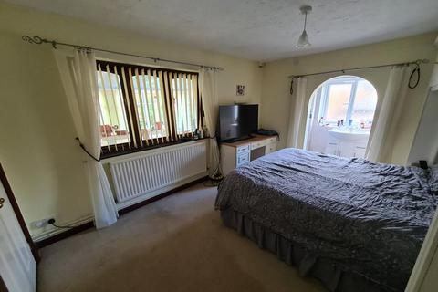 Bungalow Ashlands Meadow, Crewkerne, TA18 7NN