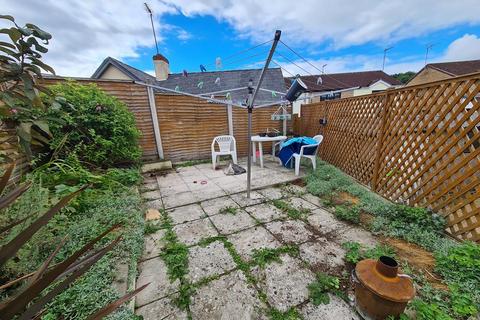 Bungalow Ashlands Meadow, Crewkerne, TA18 7NN