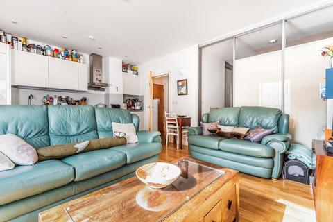 1 bedroom apartment to rent, Holloway Road,  Archway,  N19