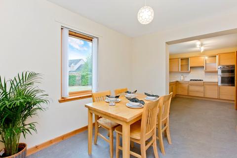 18 Orchard Way, Inchture, Perth, PH14 9QB