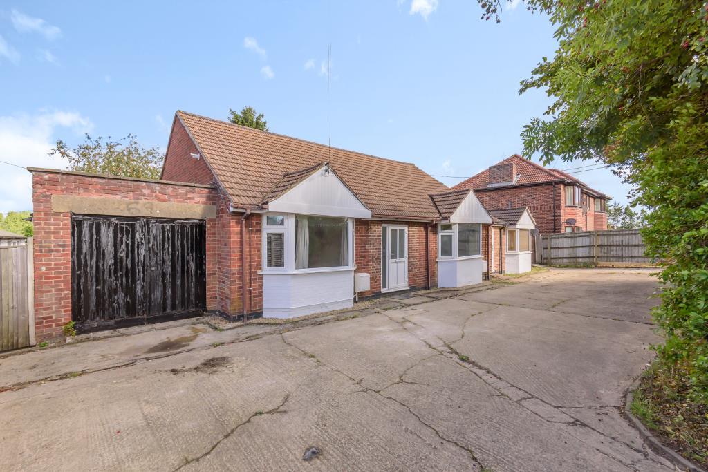 Botley, Oxford, OX2 5 bed detached house for sale £570,000