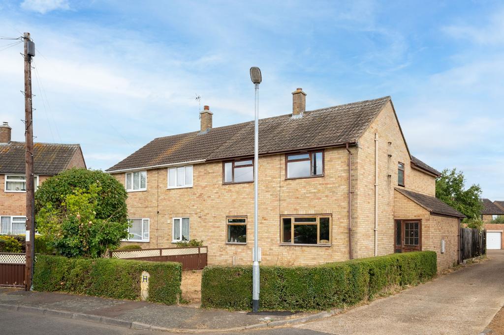 St. Audreys Close, Histon, CB24 5 bed semidetached house £450,000