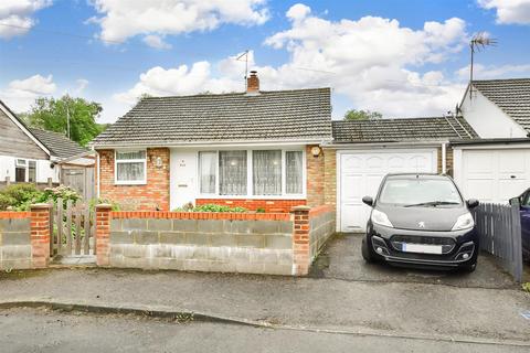 10 Broadacre, Lydden, Dover, CT15 7LB