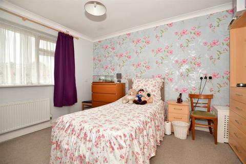 10 Broadacre, Lydden, Dover, CT15 7LB