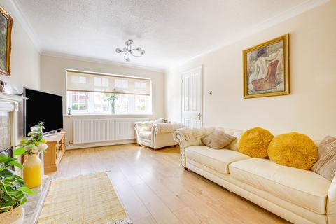 1 Althorne Close, Basildon, SS13 1QW