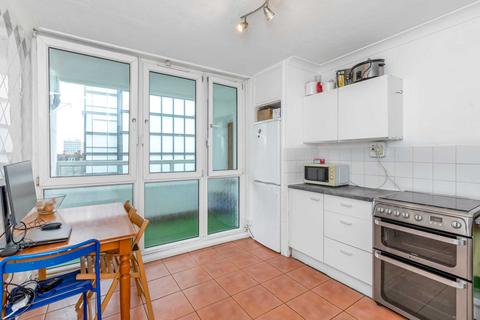 3 bedroom flat for sale, Bath Street, London, EC1V