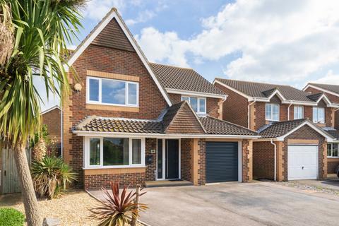 4 bedroom detached house for sale, Fitzroy Drive, Lee-on-the-Solent, Hampshire, PO13