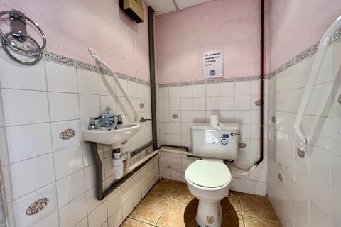 42 Burnham Road, Tadley, RG26 4QW