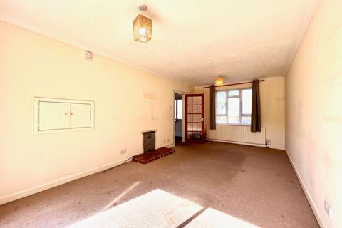 42 Burnham Road, Tadley, RG26 4QW