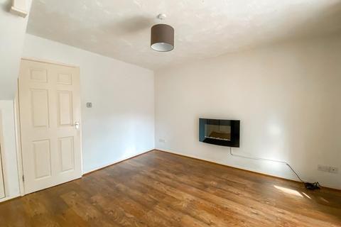 6 Ellison Close, Attleborough, NR17 1QT