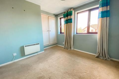 6 Ellison Close, Attleborough, NR17 1QT