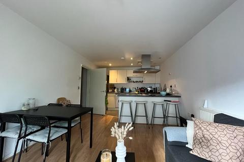 2 bedroom flat to rent, Blair Street, London E14