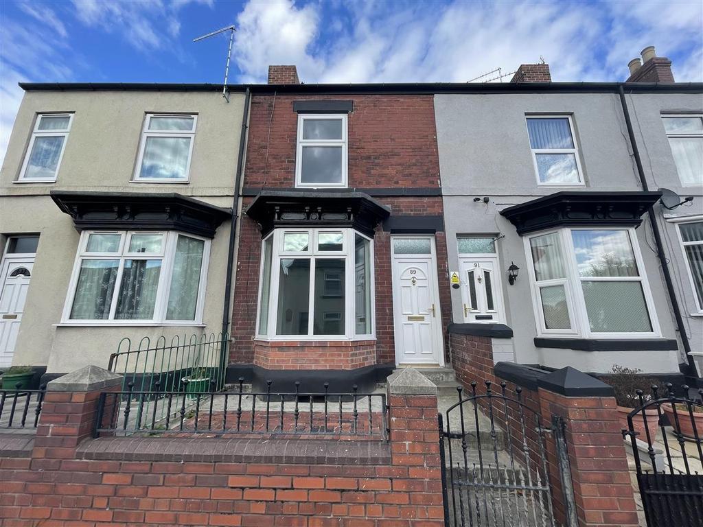 Midland Road, Barnsley 2 bed terraced house £625 pcm (£144 pw)