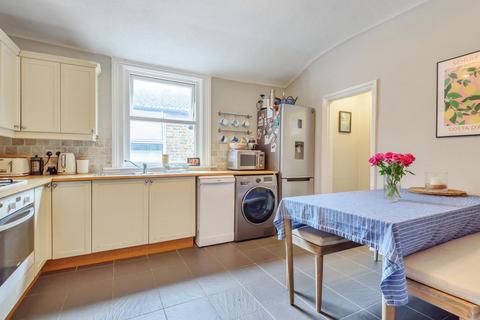 41a Pevensey Road, London, SW17 0HP