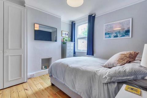 41a Pevensey Road, London, SW17 0HP