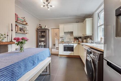 41a Pevensey Road, London, SW17 0HP