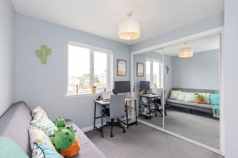 4/4, Furcheons Park, Edinburgh, EH8 7RZ