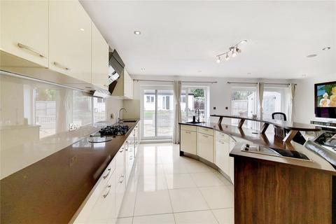 6 bedroom link detached house for sale, Carlton Avenue, Harrow, HA3