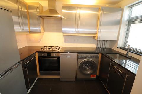 2 bedroom flat to rent, Hazelwood Road, Northampton NN1
