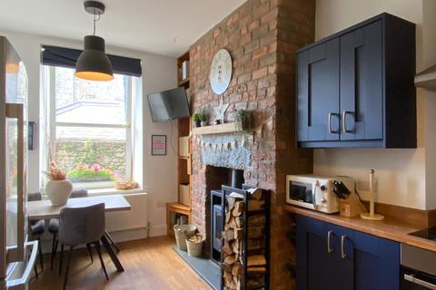 2 Cambrian Terrace, Dolgellau, LL40 1BT