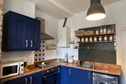 2 Cambrian Terrace, Dolgellau, LL40 1BT