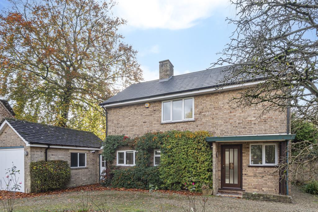 Woodstock, Oxfordshire, OX20 3 bed detached house for sale £850,000