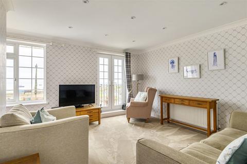 27 Albion Road, Selsey, Chichester, PO20 0DJ