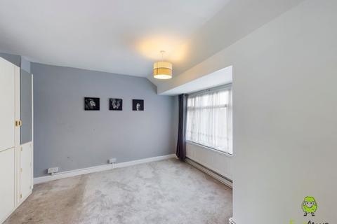 2 Wendover Way, Welling, DA16 2BN