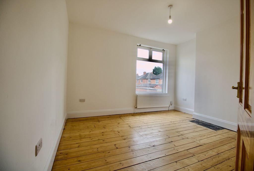 Bedroom 1 (Double)