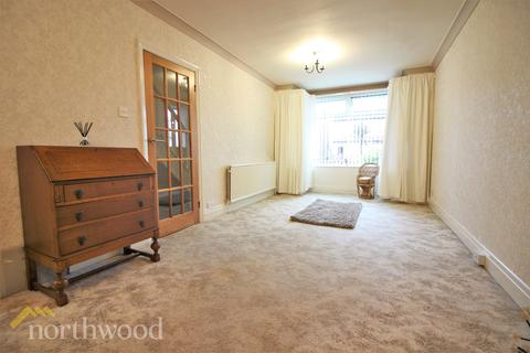 3 bedroom semi-detached house for sale - Russell Road, Southport, PR9