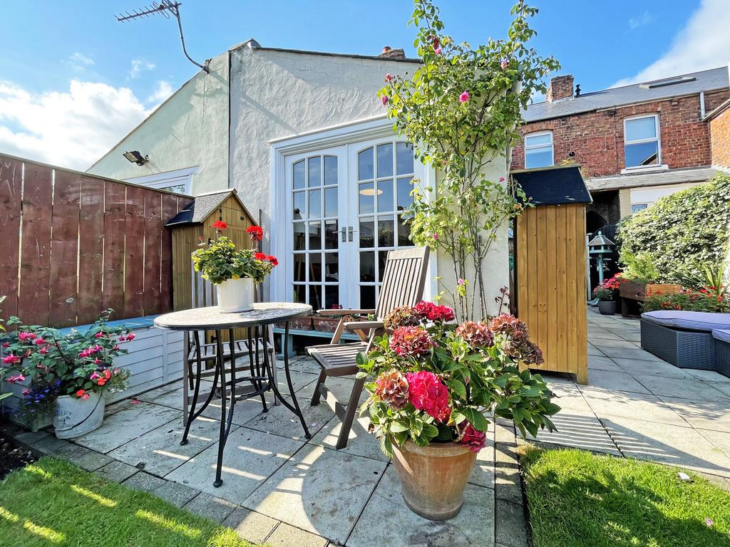 Eamont Gardens, Hartlepool, TS26 3 bed terraced house £170,000