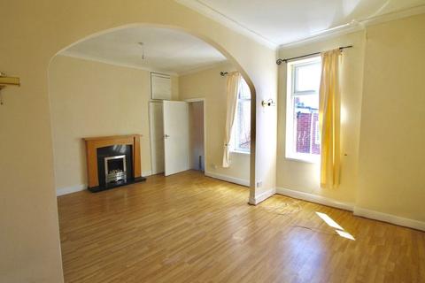 3 bedroom maisonette for sale - Westbourne Avenue, Gateshead, ., NE8 4NP