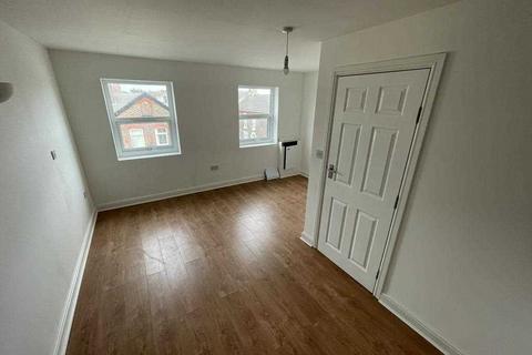 2 bedroom apartment to rent, Mill Street, Liverpool
