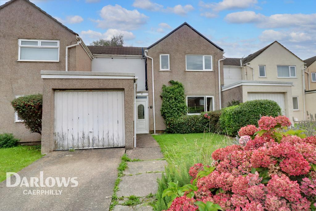 Lewis Drive, Caerphilly 3 bed terraced house £170,000