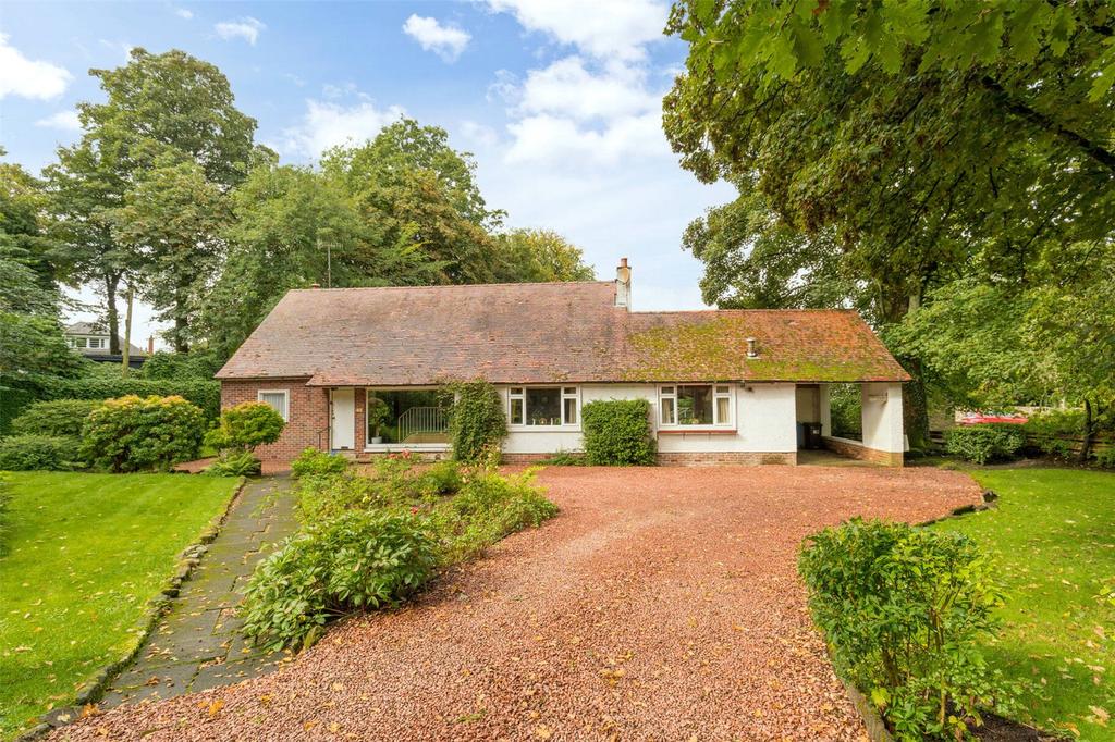 Broom Road, Newton Mearns, Glasgow... 4 bed detached house £550,000