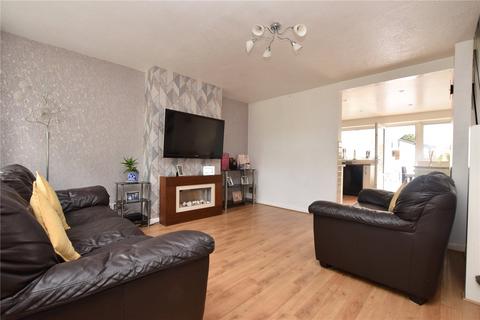 62 Shepherds Close, Romford, RM6 5AH