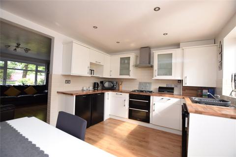 62 Shepherds Close, Romford, RM6 5AH