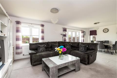 14 Deane Close, Sittingbourne, ME10 3ES