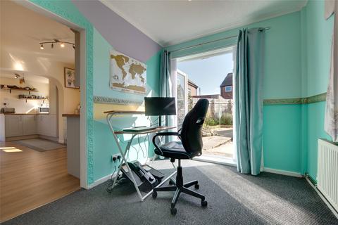 8 Addison Gardens, Gateshead, NE10 8TQ