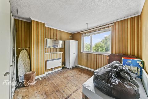 3 The Heights, London, SE7 8JH
