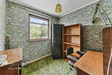 3 The Heights, London, SE7 8JH