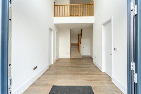 5 bedroom detached house for sale - West Lane, Pirton, Hitchin, Hertfordshire, SG5
