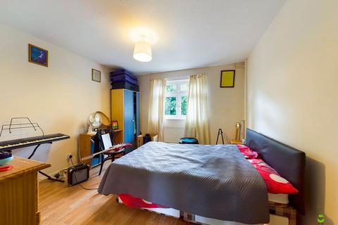 24 Blyth Road, London, SE28 8LG