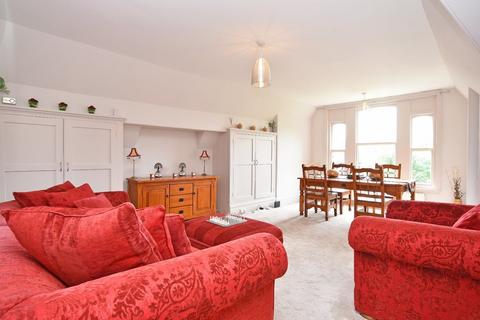 2 bedroom apartment to rent, Lancaster Road, Harrogate, HG2 0EZ