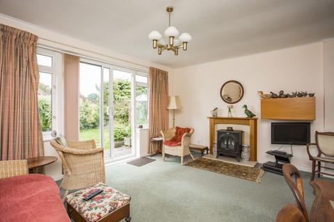 19 High Cross Fields, Crowborough, TN6 2SN