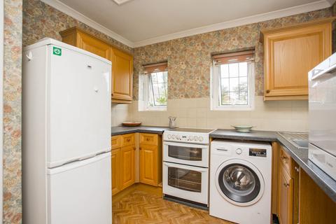 19 High Cross Fields, Crowborough, TN6 2SN