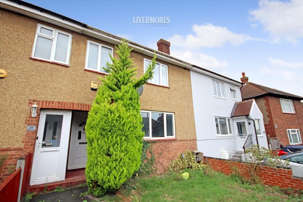 Ridgeway, Crayford, Kent 3 bed semidetached house £1,450 pcm (£335 pw)