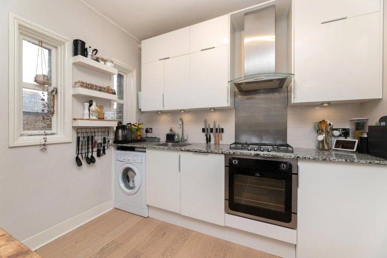 Audley Road, Richmond, Surrey 1 bed flat £1,650 pcm (£381 pw)